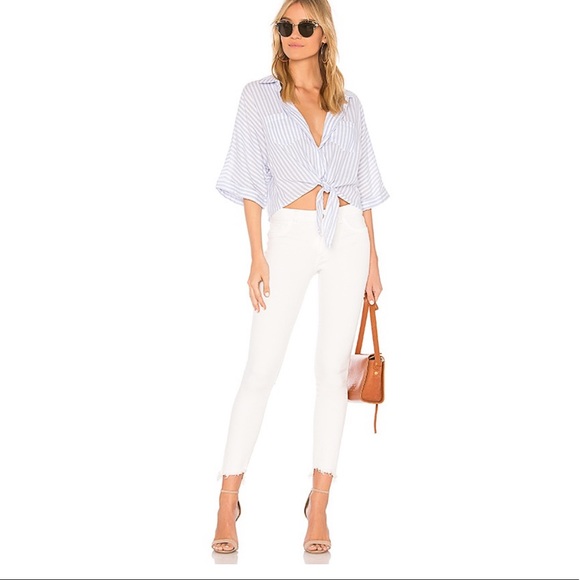 cupcakes and cashmere Saundra Top in French Blue - Picture 1 of 4